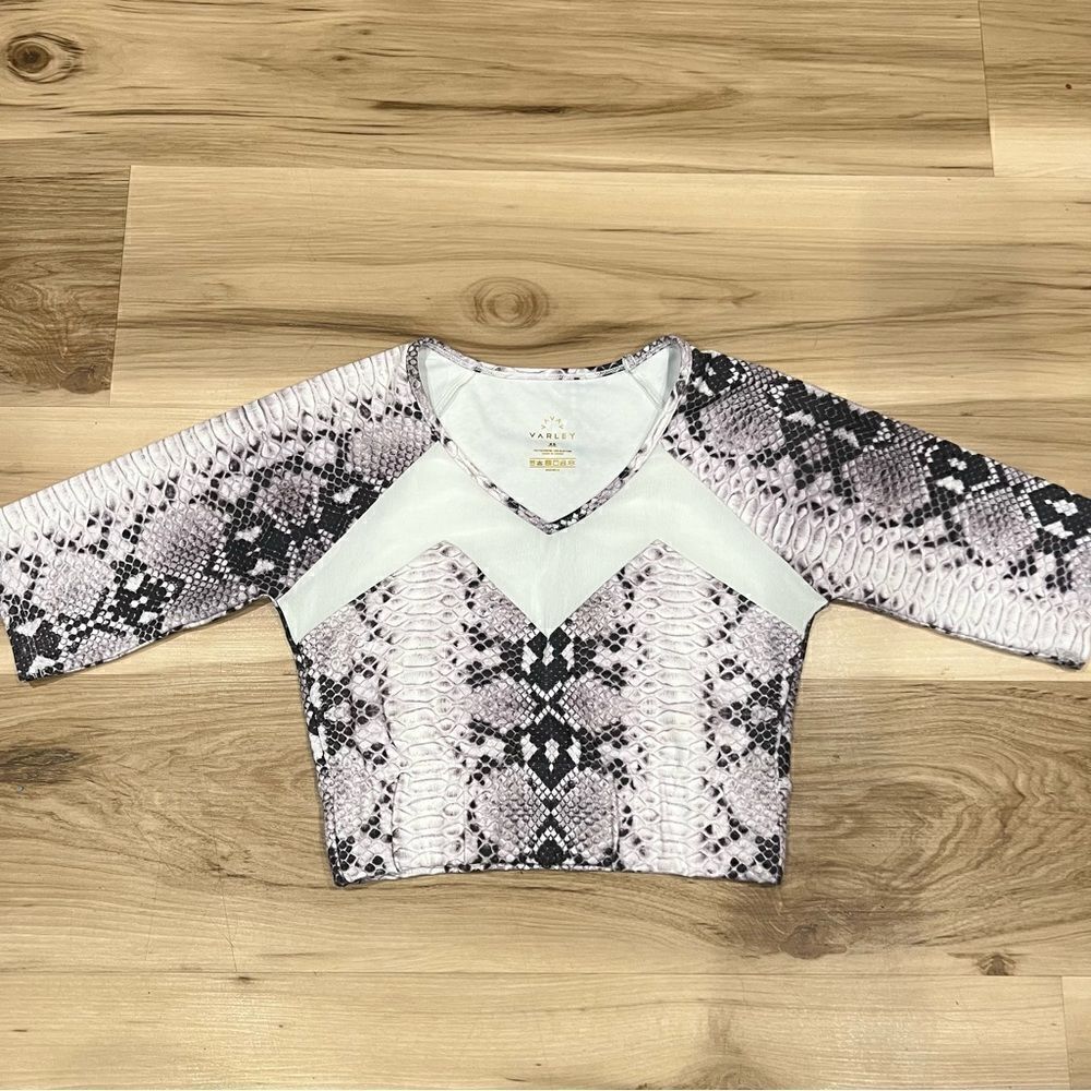 Varley Cropped Snakeskin Stretchy Top Women’s XS - Picture 1 of 3